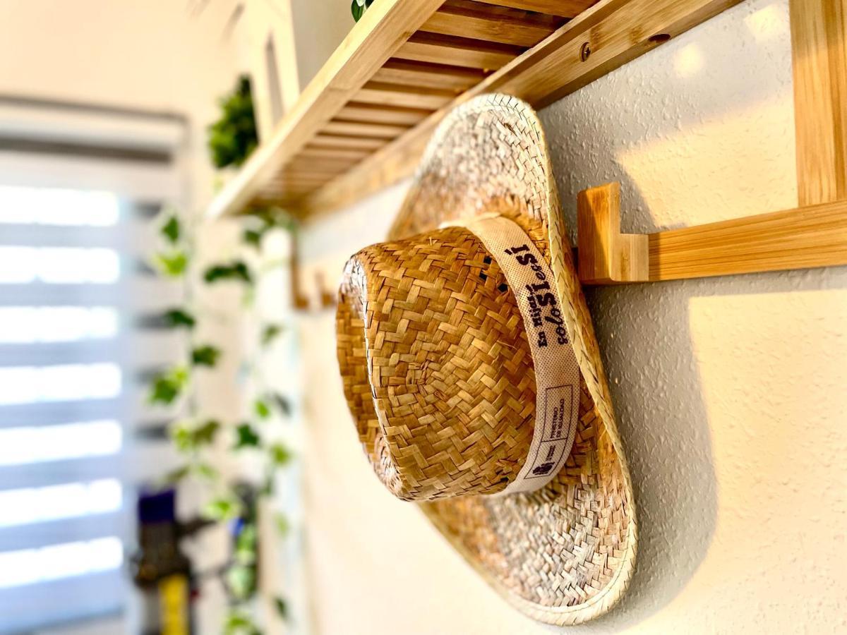 Riviera By The Beach 2 Bedroom Apartment Sitio de Calahonda エクステリア 写真